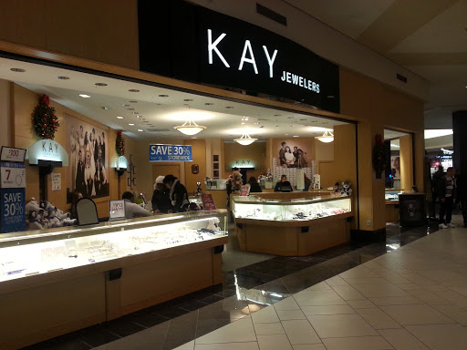 Jewelry Store «Kay Jewelers», reviews and photos, 548 Orland Square Dr, Orland Park, IL 60462, USA