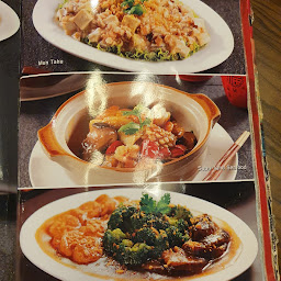 Moi Village Restaurant