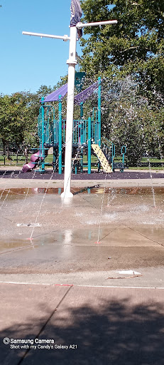 Recreation Center «Edgerton Recreation Center», reviews and photos, 41 Backus St, Rochester, NY 14608, USA