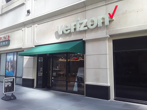 Cell Phone Store «Verizon Wireless - Your Wireless», reviews and photos, 930 Main St #103, Houston, TX 77002, USA