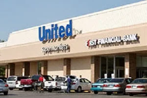 United Supermarkets image