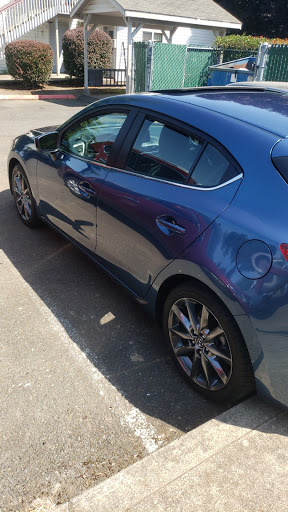 Mazda Dealer «Kiefer Mazda», reviews and photos, 383 Goodpasture Island Rd, Eugene, OR 97401, USA