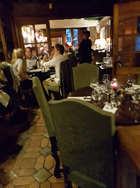 Atmosphère du Restaurant gastronomique Le Petit Prince de Paris - n°12