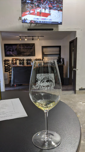 Winery «Clay Pigeon Winery», reviews and photos, 815 SE Oak St, Portland, OR 97214, USA