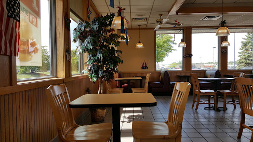 Shopping Mall «Crossroads Shopping Center», reviews and photos, 1525 U.S. 41, Schererville, IN 46375, USA