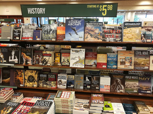Book Store «Barnes & Noble», reviews and photos, 5601 Brodie Ln #300, Austin, TX 78745, USA