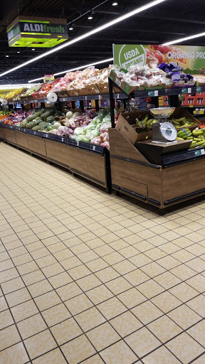Supermarket «ALDI», reviews and photos, 1235 E St Georges Ave, Roselle, NJ 07203, USA