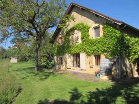 Lodge Les Canevals, Beekhuis Bouzic