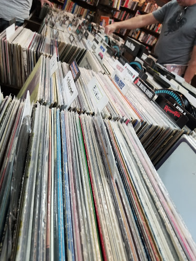 Used Book Store «The Last Bookstore», reviews and photos, 453 S Spring St, Los Angeles, CA 90013, USA