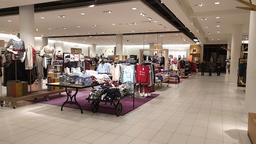 Department Store «Nordstrom Ridgedale», reviews and photos, 12441 Wayzata Blvd, Minnetonka, MN 55305, USA