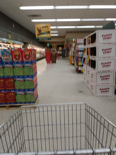 Grocery Store «Fishers Foods», reviews and photos, 8100 Cleveland Ave NW, North Canton, OH 44720, USA