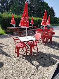 Atmosphère du Pizzas à emporter Le Chalet Gourmand à Villers-sur-Meuse - n°1
