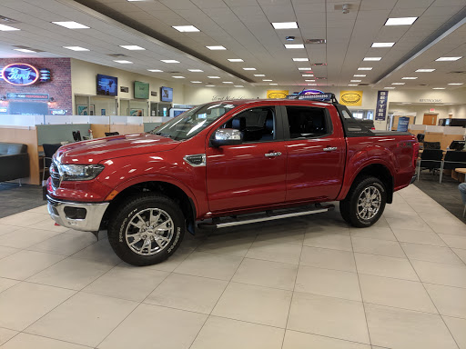 Car Dealer «Ricart Automotive Group», reviews and photos, 4255 S Hamilton Rd, Groveport, OH 43125, USA