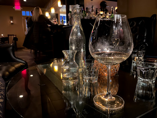 Wine Store «Regency Wine Sellers», reviews and photos, 115 Ghent Rd, Fairlawn, OH 44333, USA