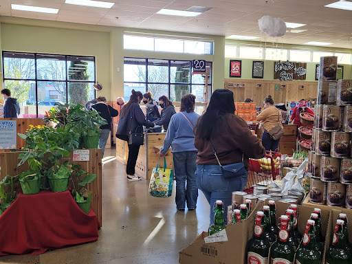 Shopping Mall «Oakway Center», reviews and photos, 2350 Oakmont Way #204, Eugene, OR 97401, USA