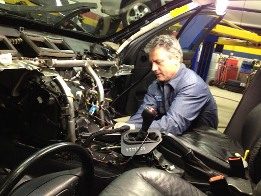 Auto Repair Shop «Performance Auto Center», reviews and photos, 1051 Bonaventure Dr, Elk Grove Village, IL 60007, USA