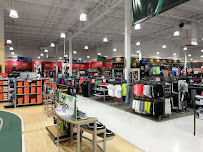 DICK'S Sporting Goods - Photo 4 - Car repair in Lansing, MI, Lansing