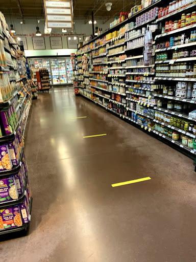 Grocery Store «Whole Foods Market», reviews and photos, 4944 Shelbyville Rd, Louisville, KY 40207, USA