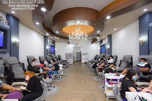 Caesars Nails & Spa