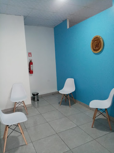 NADENT, Centro Integral Odontologico - Guayaquil