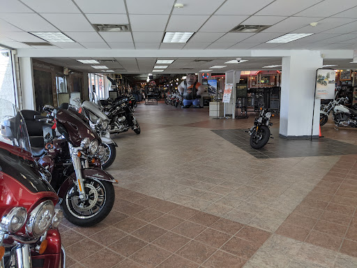 Harley-Davidson Dealer «South East Harley-Davidson», reviews and photos, 23105 Aurora Rd, Bedford Heights, OH 44146, USA