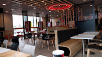 Atmosphère du Restaurant KFC Saint-Germain-lès-Arpajon à Saint-Germain-lès-Arpajon - n°19