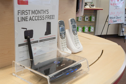 Cell Phone Store «Verizon Authorized Retailer - Wireless Zone», reviews and photos, 148 NJ-31, Flemington, NJ 08822, USA