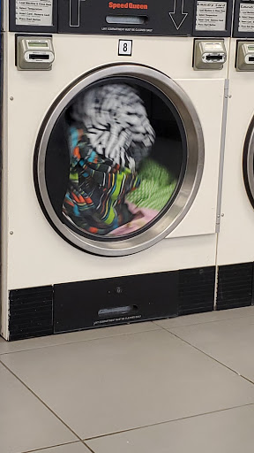 Laundromat «Soaps-N-Suds», reviews and photos, 300 E Mercury Blvd, Hampton, VA 23663, USA