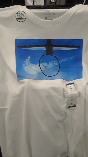 Clothing Store «Nike Factory Store», reviews and photos, 2950 I-20 Frontage Rd #755, Grand Prairie, TX 75052, USA