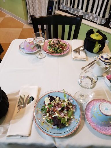 Restaurant «Sisters Tea Parlor & Boutique», reviews and photos, 4765 Fox Run Rd, Buckner, KY 40010, USA