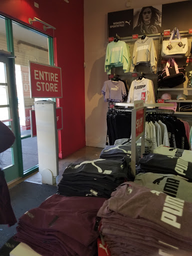 Shoe Store «PUMA», reviews and photos, 131-C Nut Tree Rd, Vacaville, CA 95687, USA