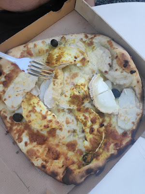 Kiosque pizzas à Saint-Maixent-l'École