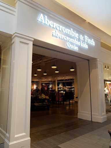 Clothing Store «Abercrombie & Fitch», reviews and photos, 560 Great Mall Dr, Milpitas, CA 95035, USA