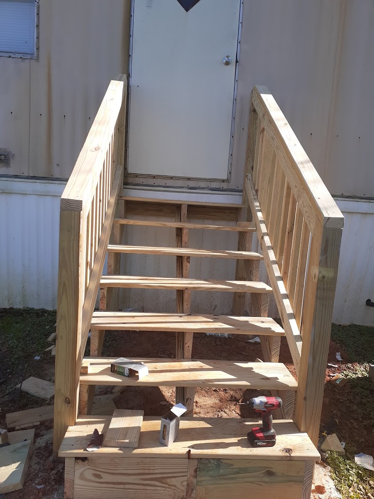 Patricia's Hair Cutting 28651