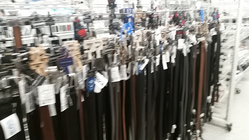 Clothing Store «Ross Dress for Less», reviews and photos, 1400 Lincoln Blvd, Venice, CA 90291, USA