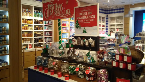 Beauty Supply Store «Bath & Body Works», reviews and photos, 34986 Midway Outlet Dr, Rehoboth Beach, DE 19971, USA