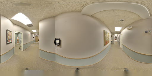 Eye Care Center «Skowron Eye Care», reviews and photos, 370 N York St, Elmhurst, IL 60126, USA