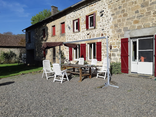 Agence de location de maisons de vacances Gîte Charvillat Saint-Gervais-d'Auvergne