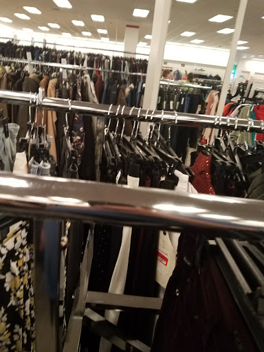 Department Store «Nordstrom Rack Crocker Park», reviews and photos, 30121 Detroit Ave, Westlake, OH 44145, USA