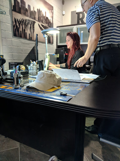 Used Car Dealer «Royal Auto Group (Sales & Service)», reviews and photos, 1617 E Jefferson St, Phoenix, AZ 85034, USA