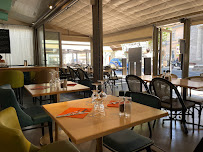 Atmosphère du Restaurant français Le Cevenol à Anduze - n°1