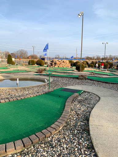 Bowling Alley «Old Orchard Lanes & Links», reviews and photos, 901 N Dunlap St, Savoy, IL 61874, USA