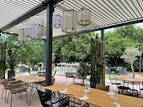 Atmosphère du Restaurant Les Coloc à Castanet-Tolosan - n°1