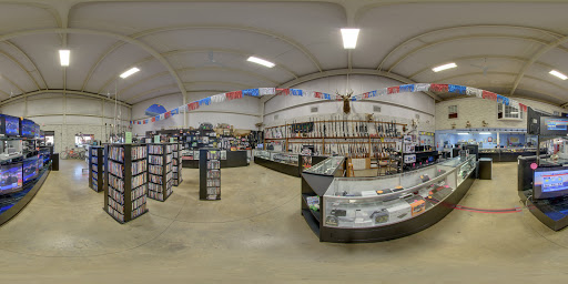 Pawn Shop «USA Loans Pawn Shop», reviews and photos, 5925 S University Ave, Little Rock, AR 72209, USA