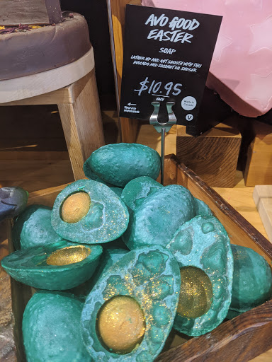 Cosmetics Store «Lush Cosmetics», reviews and photos, 3915 W 50th St, Edina, MN 55424, USA