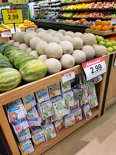 Grocery Store «Schnucks», reviews and photos, 2811 Homer Adams Pkwy, Alton, IL 62002, USA