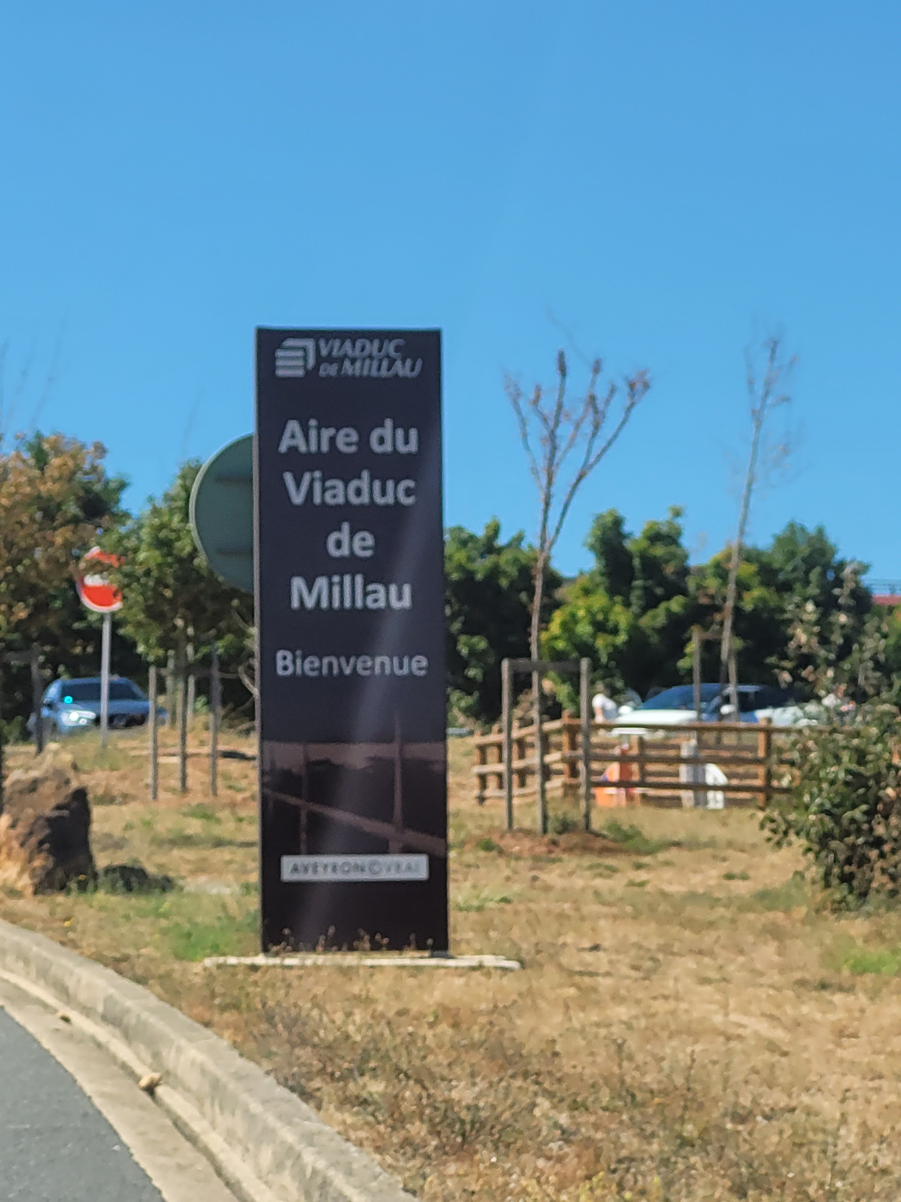 Photo n° 9 de l'avis de Caillet.a fait le 30/08/2022 à 10:22