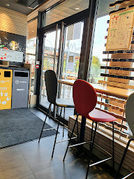 Photo n°14 de McDonald's à Saint-Vit ()