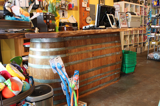 Pet Supply Store «Wally Pets», reviews and photos, 4411 Wallingford Ave N, Seattle, WA 98103, USA