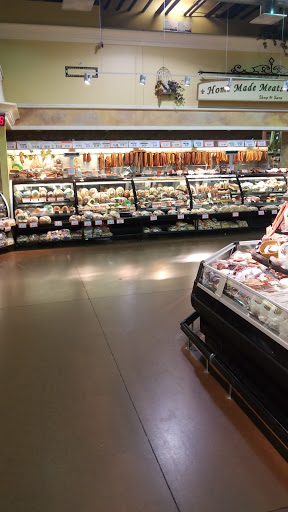 Grocery Store «Shop & Save Market», reviews and photos, 518 Metropolitan Way, Des Plaines, IL 60016, USA